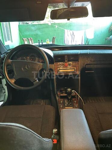 Mercedes C 240 1998, 235,000 km - 2.4 l - Ağdam