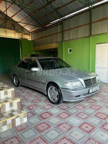 Mercedes C 240 1998, 235,000 km - 2.4 l - Ağdam