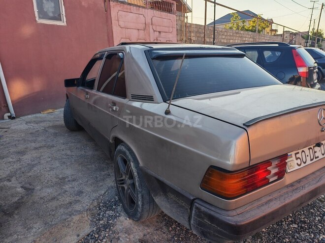 Mercedes 190 1993, 300,000 km - 2.2 л - Bakı