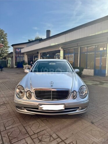 Mercedes E 320 2005, 245,000 km - 3.2 л - Masallı