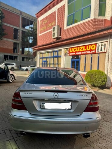 Mercedes E 320 2005, 245,000 km - 3.2 л - Masallı