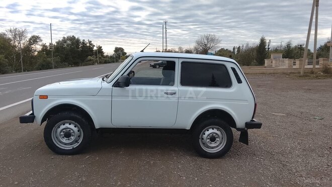 LADA (VAZ) Niva 2012, 250,000 km - 1.7 l - İmişli