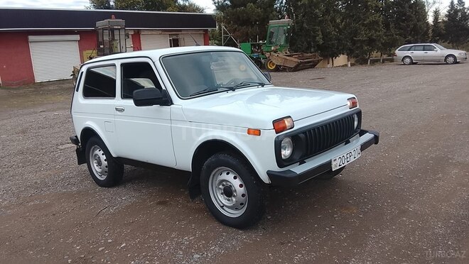 LADA (VAZ) Niva 2012, 250,000 km - 1.7 l - İmişli