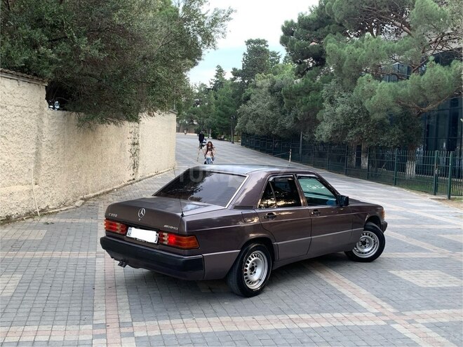 Mercedes 190 1990, 278,000 km - 2.0 l - Sumqayıt