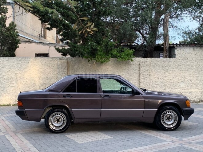 Mercedes 190 1990, 278,000 km - 2.0 l - Sumqayıt