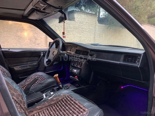 Mercedes 190 1990, 278,000 km - 2.0 l - Sumqayıt