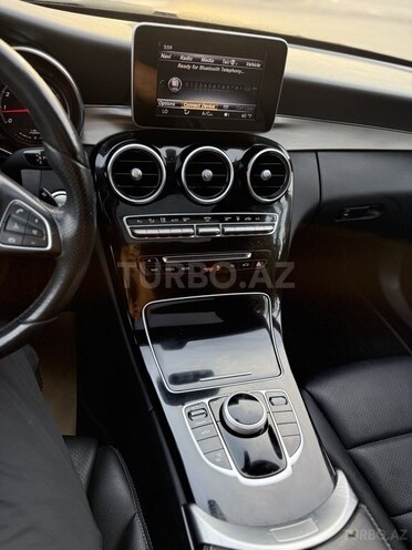 Mercedes  2017, 176,000 km - 2.0 l - Bakı