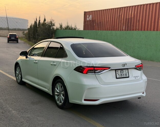 Toyota Corolla 2024, 72,000 km - 1.8 l - Bakı