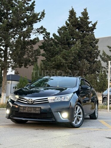 Toyota Corolla 2015, 208,000 km - 1.4 л - Bakı