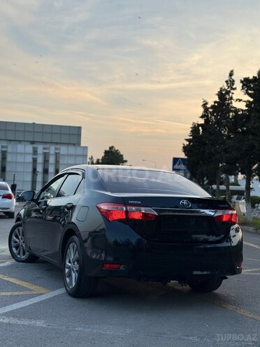 Toyota Corolla 2015, 208,000 km - 1.4 л - Bakı