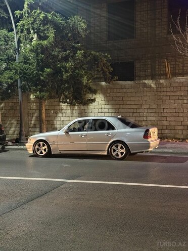 Mercedes C 180 1998, 300,000 km - 1.8 l - Xaçmaz