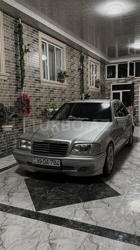 Mercedes C 180 1998, 300,000 km - 1.8 l - Xaçmaz