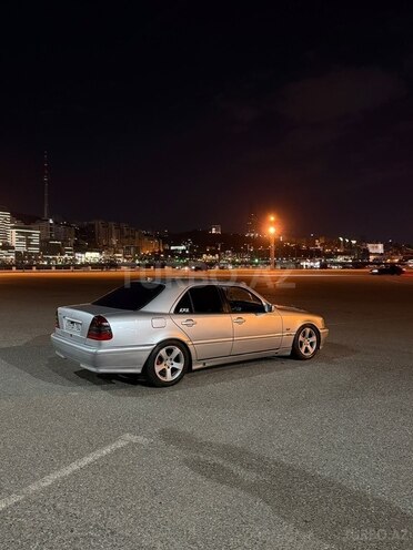 Mercedes C 180 1998, 300,000 km - 1.8 l - Xaçmaz
