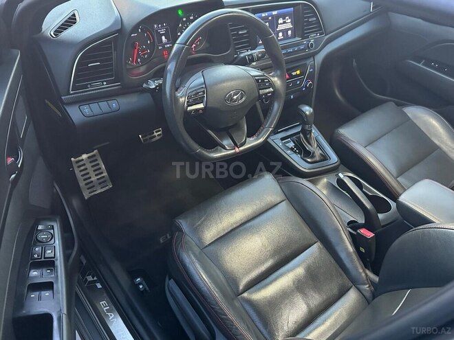 Hyundai Elantra 2016, 127,585 km - 1.6 l - Bakı