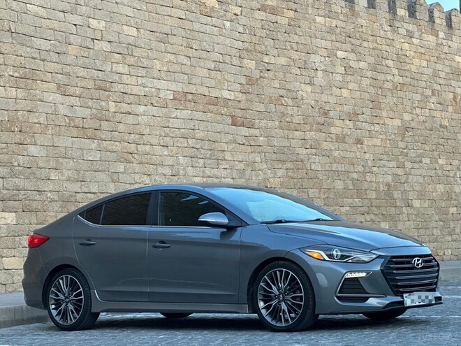 Hyundai Elantra 2016, 127,585 km - 1.6 l - Bakı