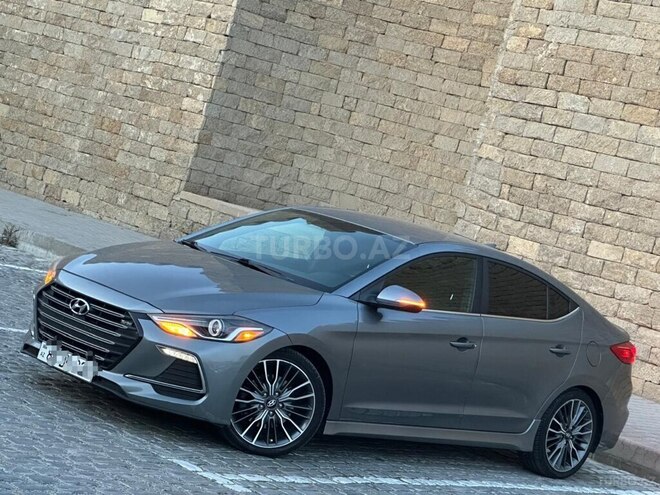 Hyundai Elantra 2016, 127,585 km - 1.6 l - Bakı
