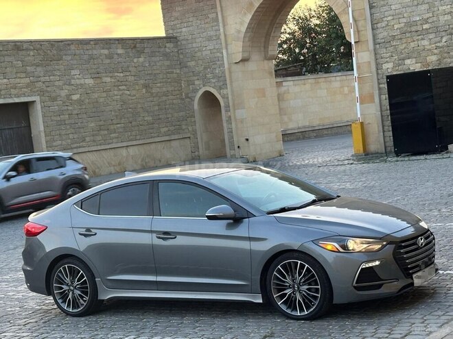 Hyundai Elantra 2016, 127,585 km - 1.6 l - Bakı