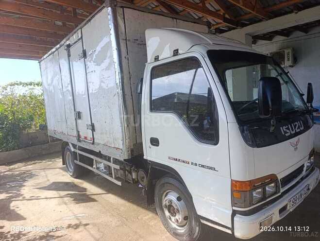 Isuzu NKR 55 L 2008, 238,372 km - 2.8 l - Bakı