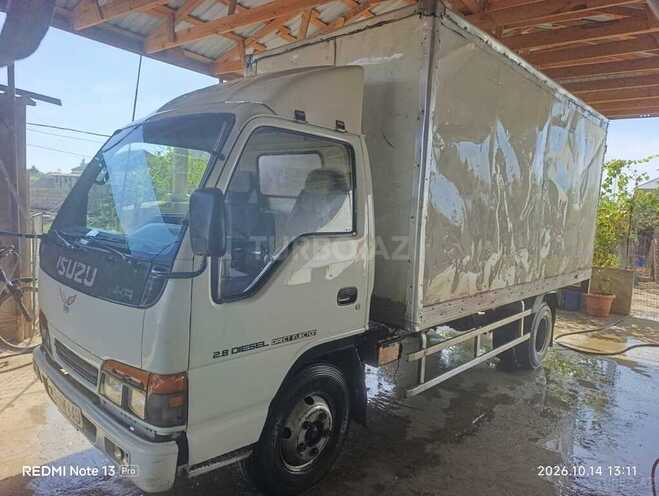 Isuzu NKR 55 L 2008, 238,372 km - 2.8 l - Bakı