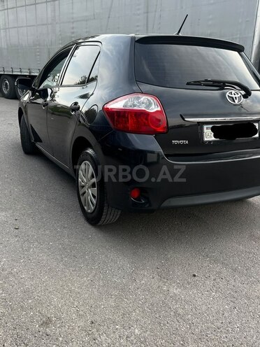 Toyota Auris 2010, 214,523 km - 1.4 л - Bakı