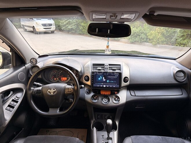 Toyota RAV4 2010, 211,000 km - 2.0 l - Bakı