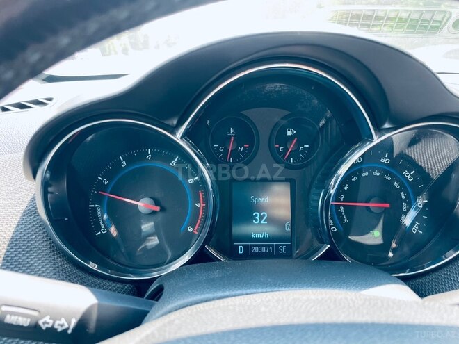 Chevrolet Cruze 2011, 204,000 km - 1.4 l - Qəbələ
