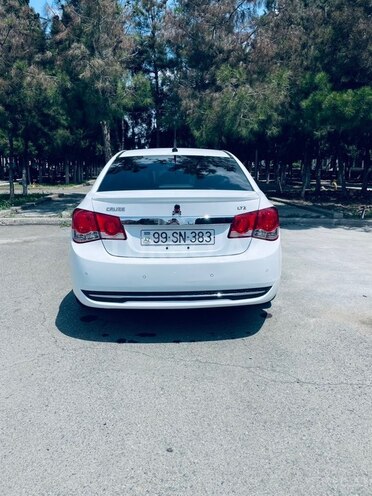 Chevrolet Cruze 2011, 204,000 km - 1.4 l - Qəbələ