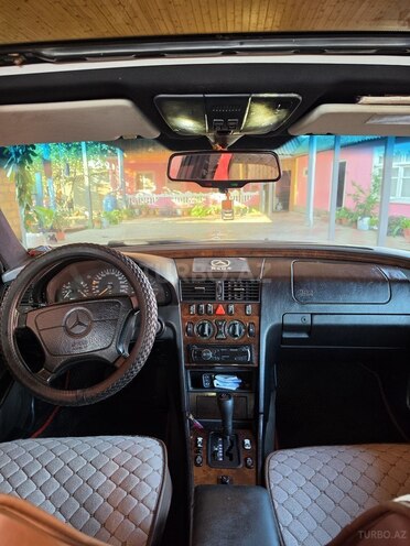 Mercedes C 280 1996, 392,000 km - 2.8 l - Masallı