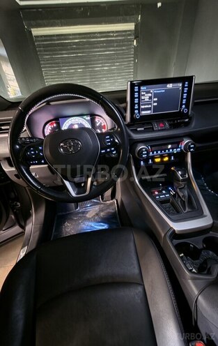 Toyota RAV4 2021, 109,000 km - 2.0 l - Bakı
