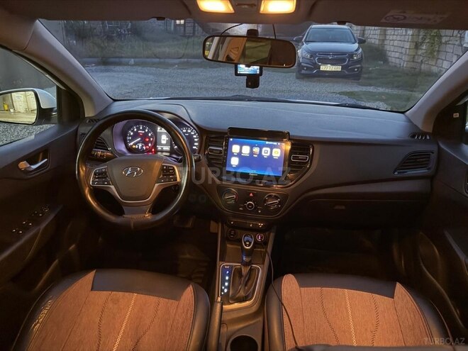 Hyundai Accent 2021, 185,000 km - 1.6 л - Bakı
