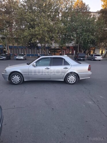 Mercedes C 230 1998, 440,000 km - 2.3 l - Mingəçevir