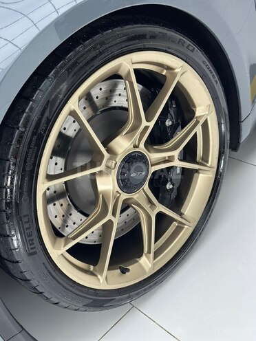Porsche  2024, 11,642 km - 4.0 l - Bakı
