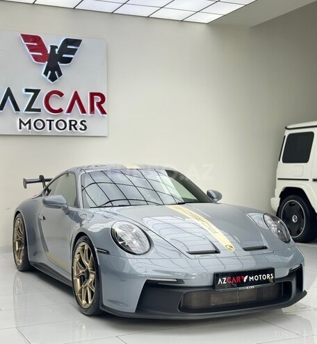 Porsche  2024, 11,642 km - 4.0 l - Bakı