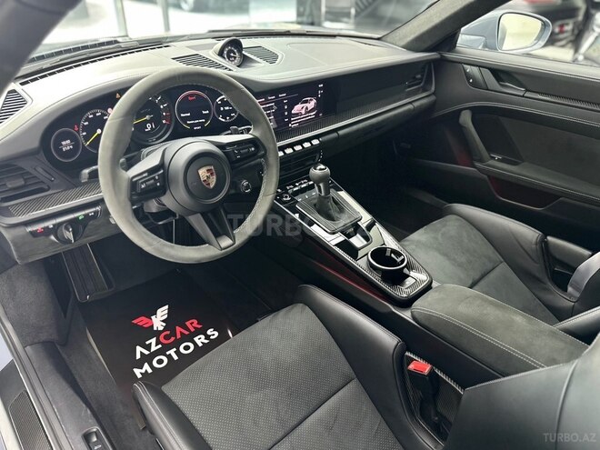 Porsche  2024, 11,642 km - 4.0 l - Bakı