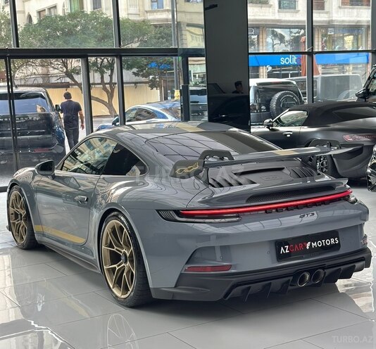 Porsche  2024, 11,642 km - 4.0 l - Bakı