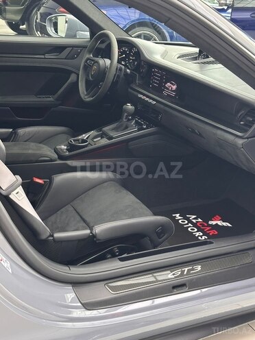 Porsche  2024, 11,642 km - 4.0 l - Bakı