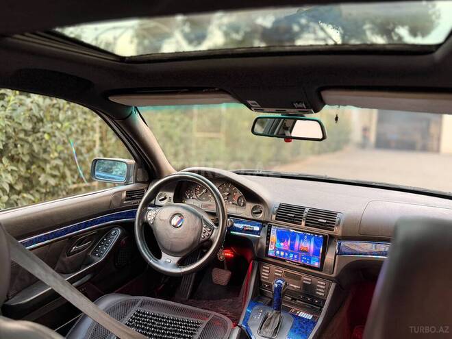 BMW 528 1999, 284,000 km - 2.8 l - Bakı