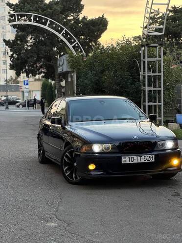 BMW 528 1999, 284,000 km - 2.8 l - Bakı