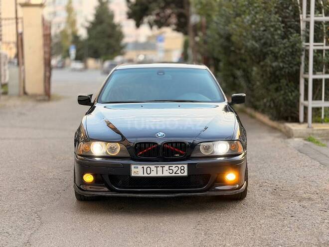 BMW 528 1999, 284,000 km - 2.8 l - Bakı