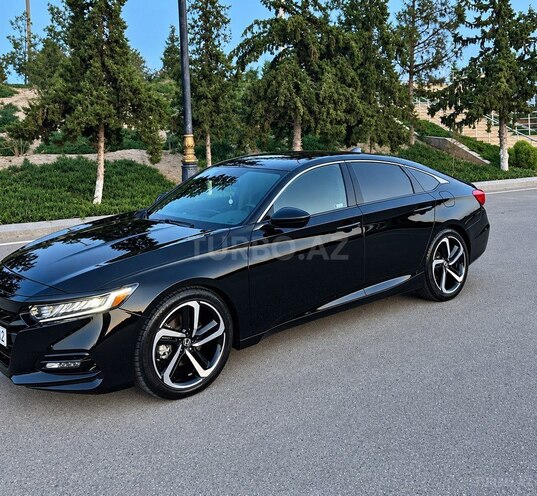 Honda Accord 2018, 182,000 km - 2.0 l - Şirvan