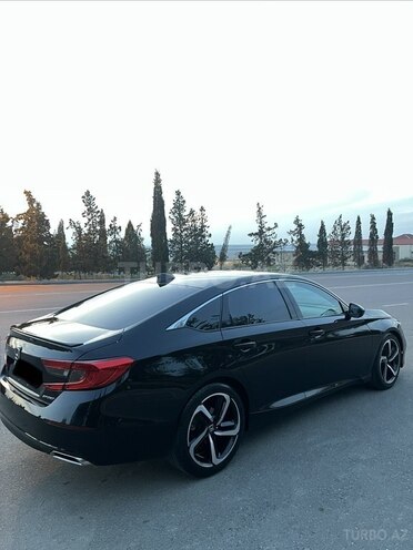 Honda Accord 2018, 182,000 km - 2.0 l - Şirvan