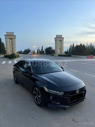Honda Accord 2018, 182,000 km - 2.0 l - Şirvan
