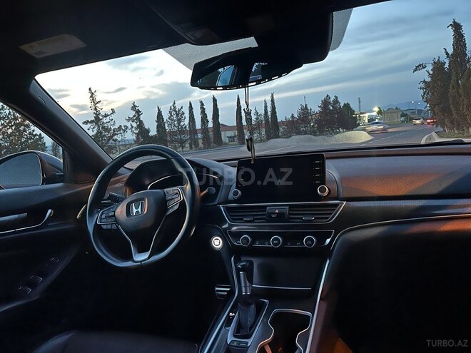 Honda Accord 2018, 182,000 km - 2.0 l - Şirvan