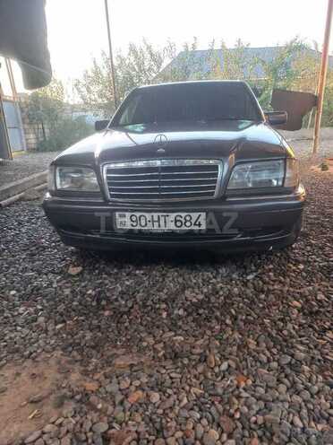 Mercedes C 240 1998, 321,700 km - 2.4 л - Biləsuvar