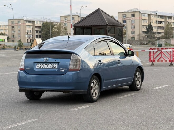 Toyota Prius 2007, 70,000 km - 1.5 l - Gəncə