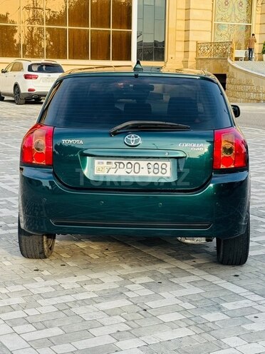 Toyota Corolla 2005, 292,000 km - 1.4 l - Bakı