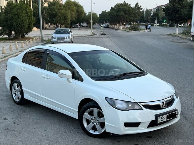 Honda Civic 2008, 389,000 km - 1.8 l - Sumqayıt