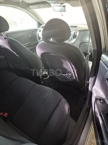 Kia Rio 2011, 296,000 km - 1.4 л - Masallı
