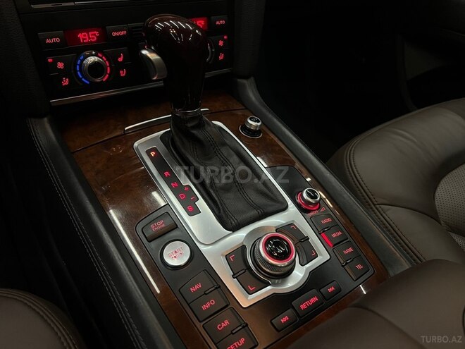 Audi Q7 2010, 112,000 km - 4.2 l - Bakı