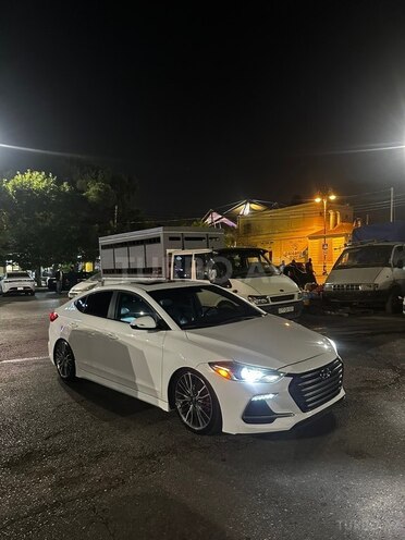 Hyundai Elantra 2018, 126,000 km - 1.6 l - Bakı